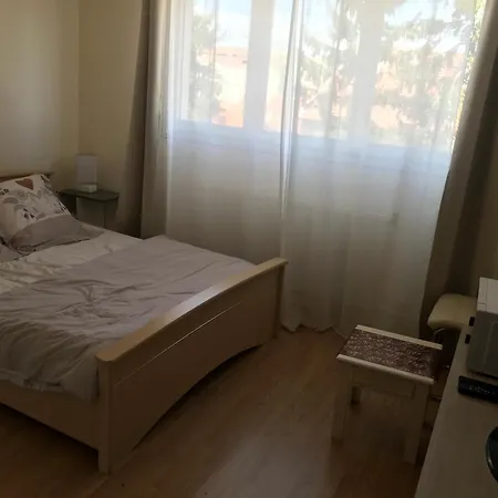 Nono דירה נאנסי